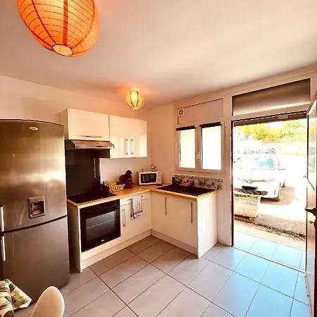 Superbe T2 Avec Place De Parking