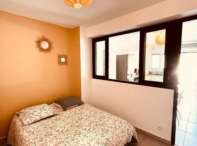 Superbe T2 Avec Place De Parking Appartement *